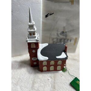 Department 56 The Heritage Village Old Church New England Series